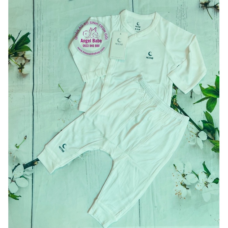 Bộ dài sơ sinh Moon chất Petit mát