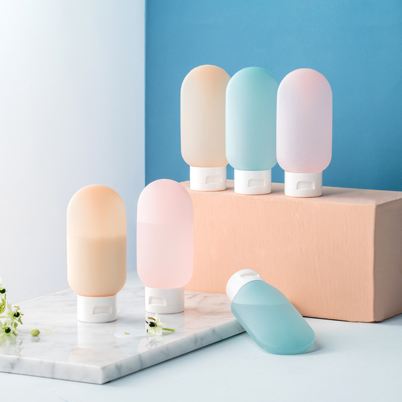 Set 3 chai rỗng UARELIFFE đựng mỹ phẩm tiện lợi cho du lịch 60ml