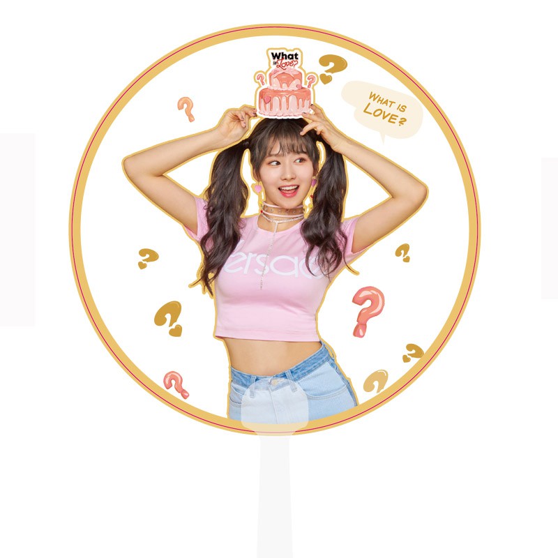 Quạt nhựa cầm tay TWICE What is love?