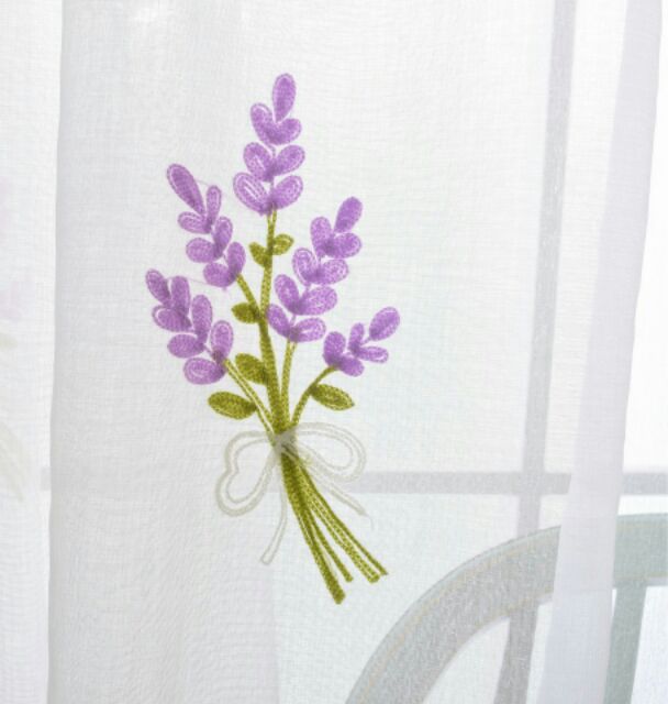 Rèm cửa hoa lavender lãng mạn