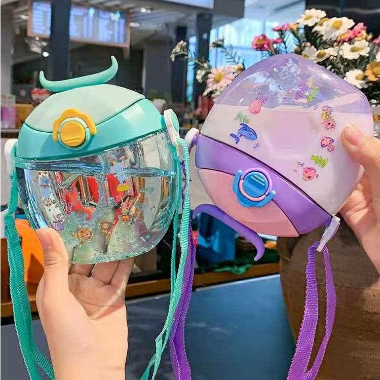 Bình Nước Cho Bé , Bình Nước Cute Có Ống Hút Dung Tích 400ml Bình Nước Có Dây Đeo Cho Bé BN25