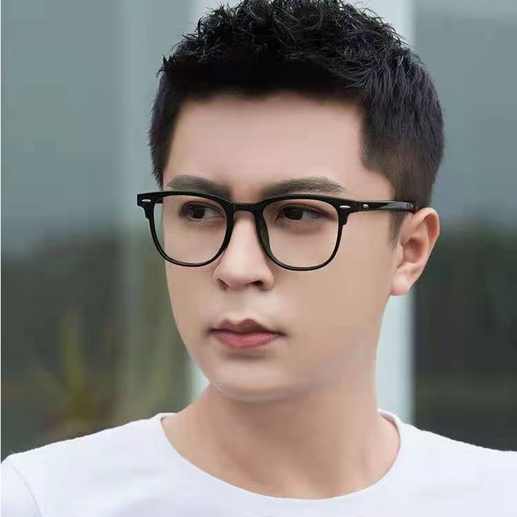 Kính chống tia UV thiết kế hợp thời trang cho nữ nam