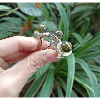 Nhẫn hổ phách đổi màu thời trang