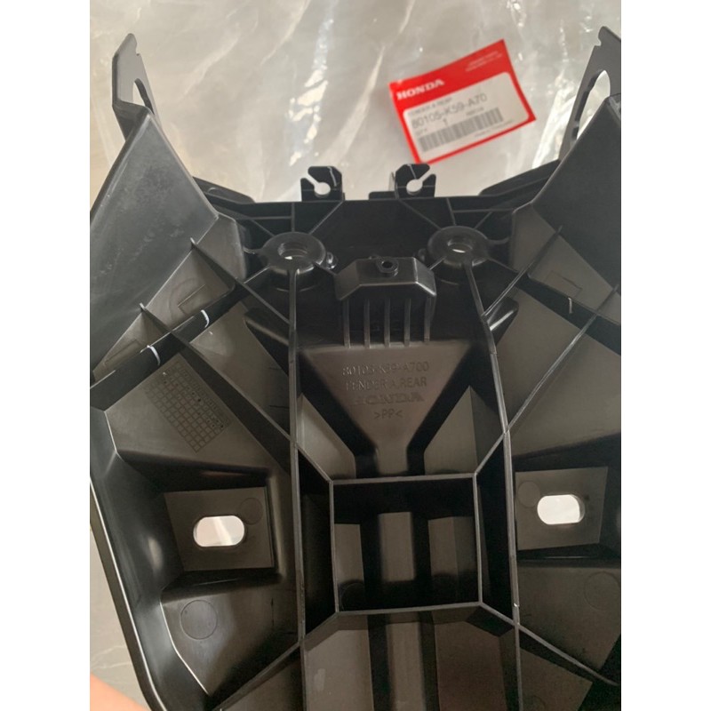 Đuôi dè bảng số honda vario click 2018-2022 chính hãng
