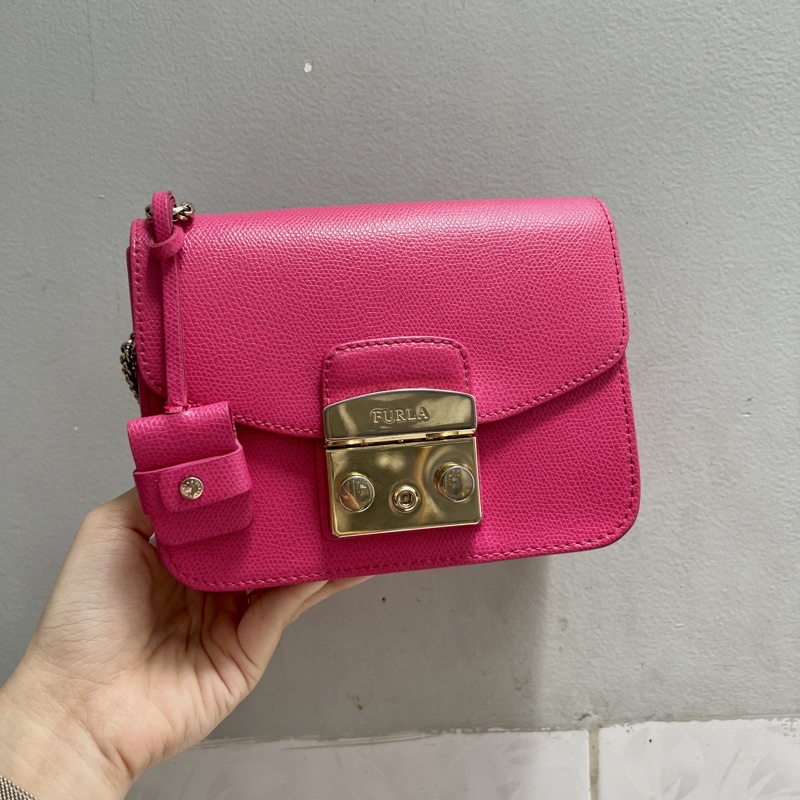 Pass túi Furla auth