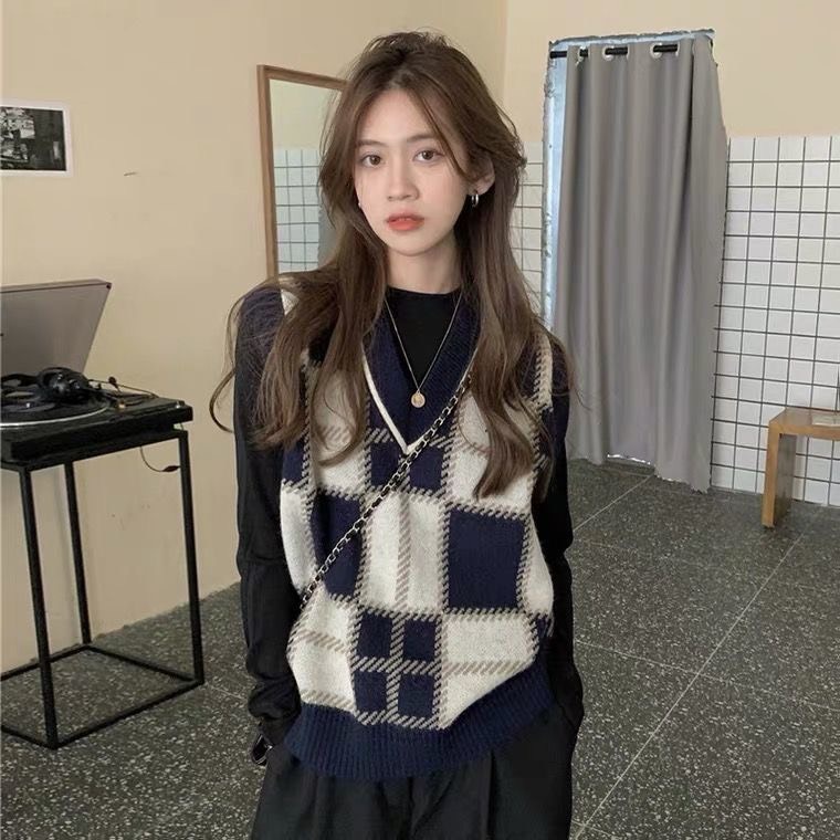 Áo Gile len kẻ caro phối màu vintage cực xinh | BigBuy360 - bigbuy360.vn