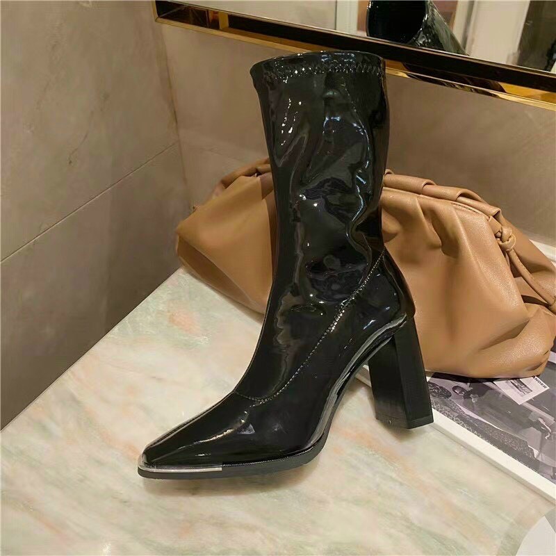 Boot bóng cao cổ mũi viền kim loại
