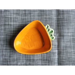 BÁT ĂN DẶM SỨ CHO BÉ
