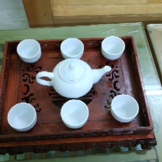 Bộ ấm chén trắng siêu rẻ ( Ấm bẹt to + 6 chén )