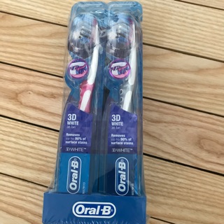 BÀN CHẢI ĐÁNH RĂNG Oral-B 3D white