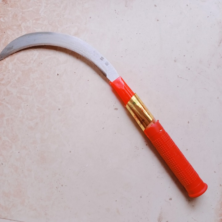 Liềm cắt cỏ gặt lúa, cành cây, hái dừa lưỡi thép cán dài chuôi bọc nhựa đỏ dài siêu sắc