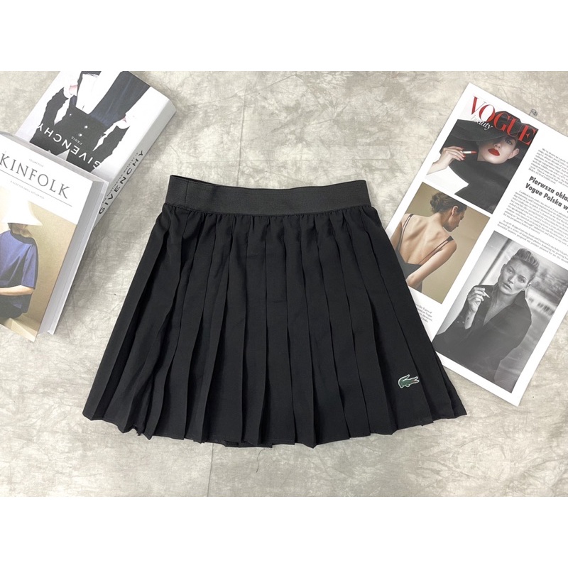 Váy lacoste hot hàng VNXK ảnh trải sàn shop chụp