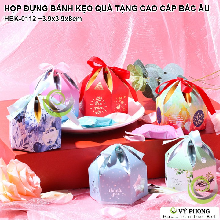 HỘP GIẤY ĐỰNG BÁNH KẸO QUÀ TẶNG LỄ TẾT ĐÁM CƯỚI PHONG CÁCH BẮC ÂU SANG TRỌNG HBK-0112