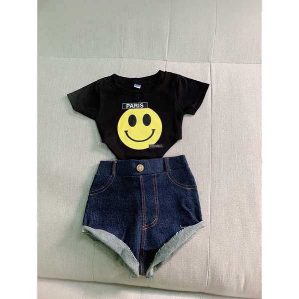 Set quần đùi phối áo body suit  siêu cá tính cho bé