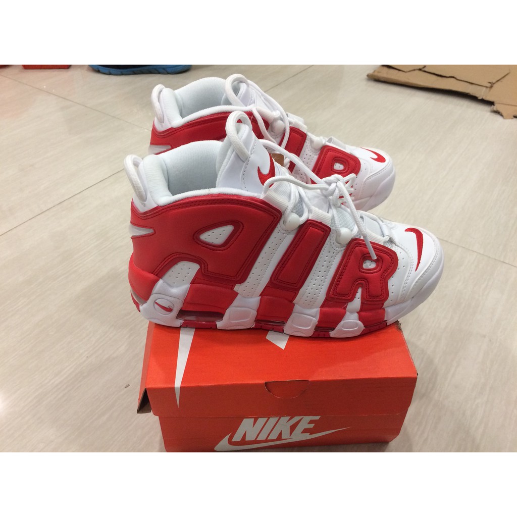 Giày Thể Thao NIKE AIR MORE UPTEMPO mầu trắng chữ đỏ