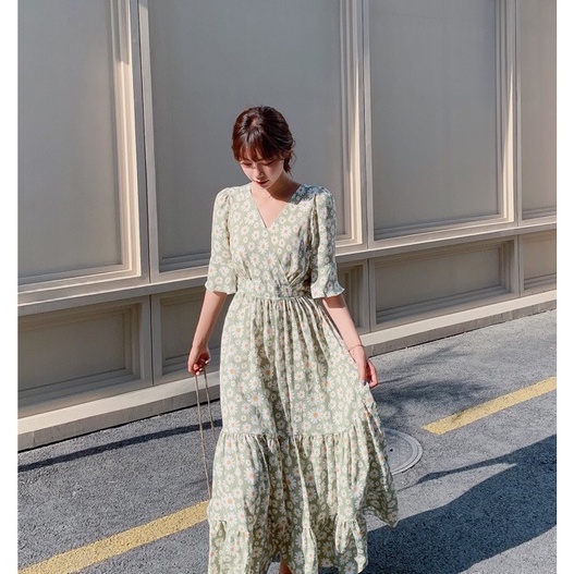 Váy Little daisy hè đuôi cá, tay xòe xuất xứ Quảng Châu mới thịnh hành voan cổ cao eo dài cổ tích nhỏ váy dài tươi mát