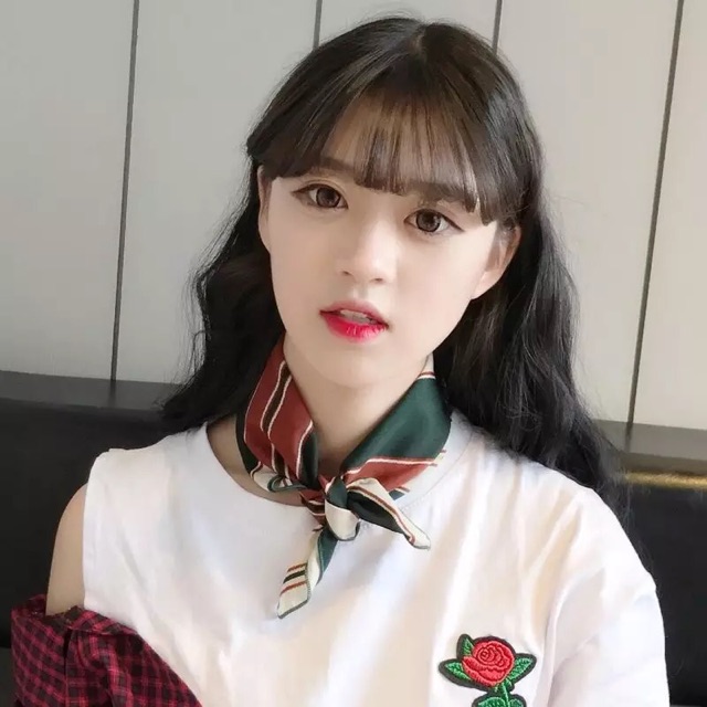 Khăn turban vuông size 50x50cm vải satin có ảnh thật - Maben