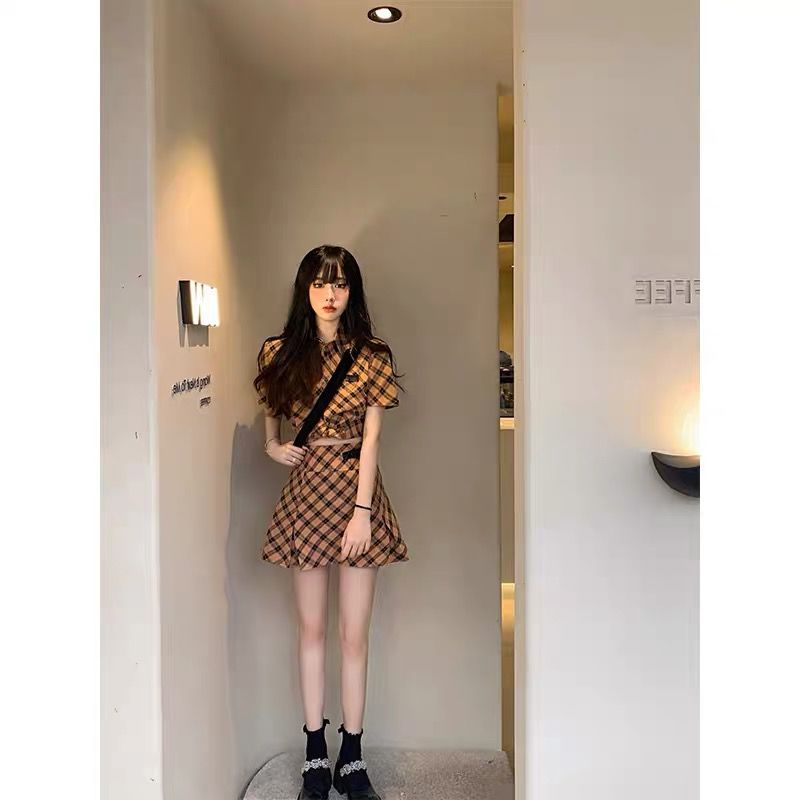 Women's dress in early spring 2022 new summer salt dress with light ripe style and advanced sense of two-piece dress