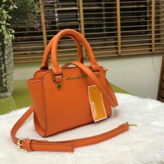 Túi xách Michael Kors
