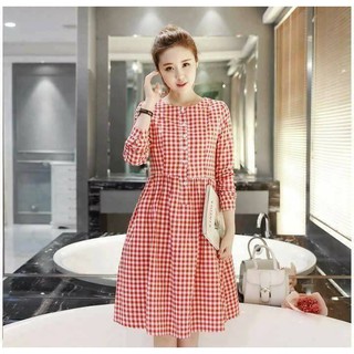 Đầm bầu caro phối nút xinh xắn