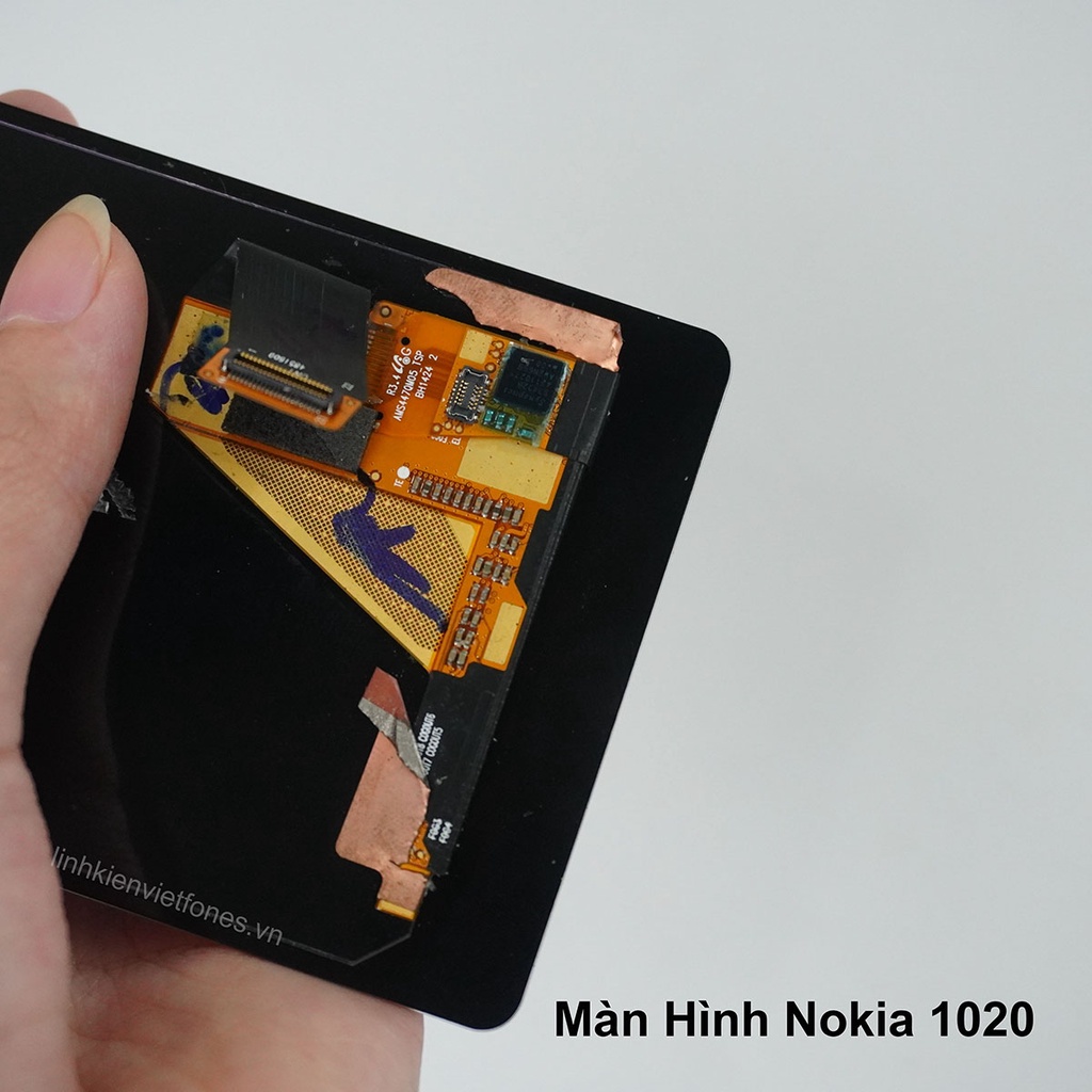 Màn hình Nokia 1020