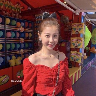 (ORDER) Áo kiểu nữ voan trễ vai dây rút ngực màu đỏ chấm bi style retro Hàn Quốc 2020