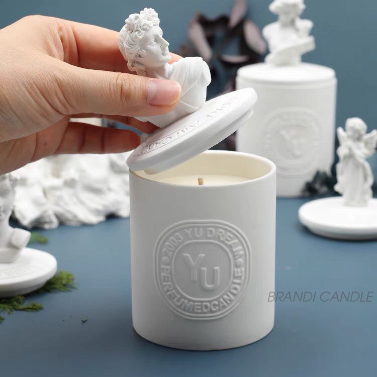 Nến thơm YuDream Candle nắp tượng hộp giấy đính nơ xinh xắn