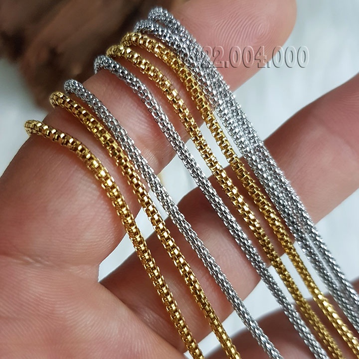 Dây chuyền dạng lưới bảng tròn DZ1820.