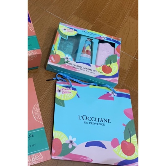 SET BỘ Sữa Tắm, Dưỡng Thể và Kem Dưỡng Tay L’occitane Cherry Blossom 3 món