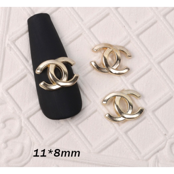 Charm trang trí nail