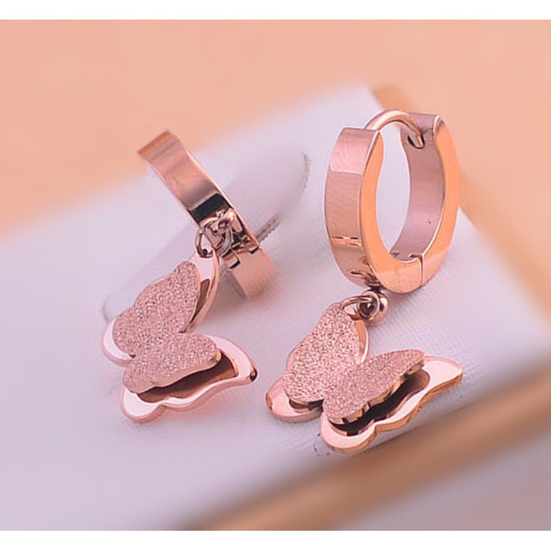 Bông Tai Bướm Tòn Ten Titan Ko Đen TT 0736