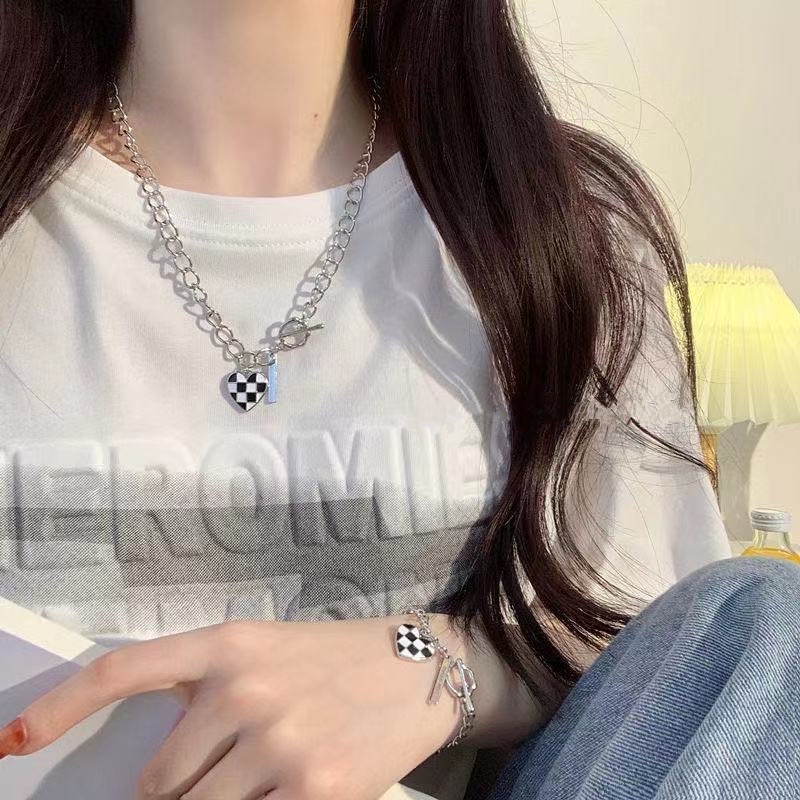 Ot Phụ Kiện Vòng Tay Vòng cổ Mặt Trái Tim Kẻ Caro Cá Tính Thời Trang Hàn Quốc