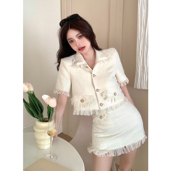 Set Áo Dạ Trắng Và Chân Váy Chữ A Thiết Kế Độc Đáo Gắn Tua Rua Hàng Quảng Châu Cao Cấp Phù Hợp Đi Ăn Tiệc Cưới Du Lịch