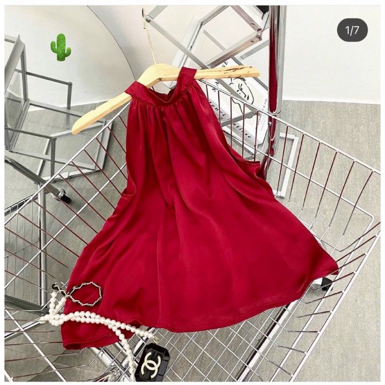 Áo kiểu cổ yếm form xoè siêu xinh , màu đỏ sang chảnh, Chất: phi lụa loại 1, Size: <60kg