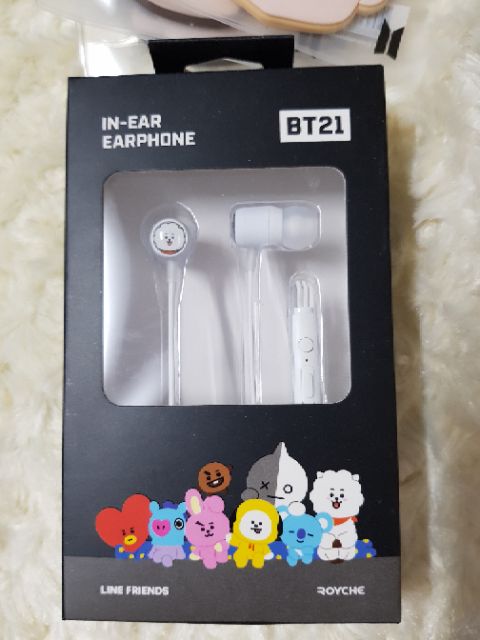 Tai nghe có dây BT21 hàng chính hãng