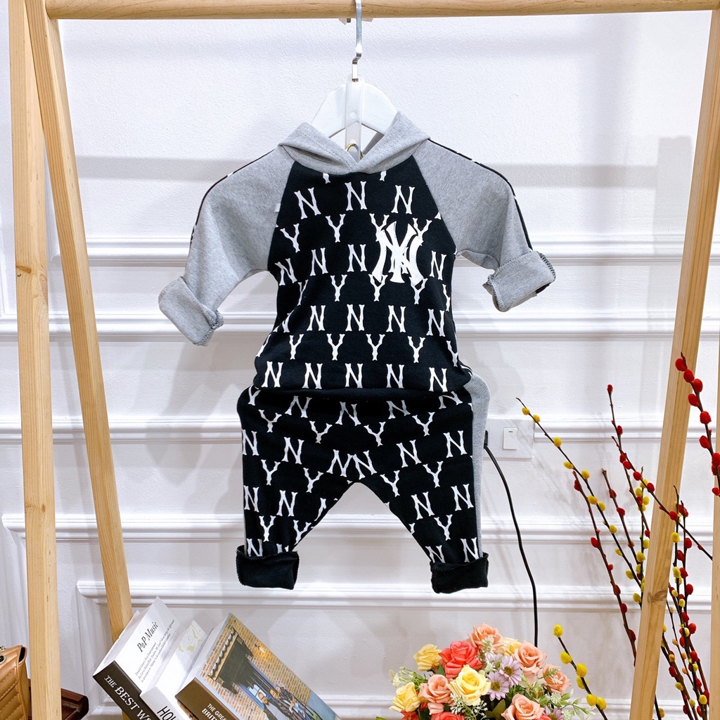 Set bộ thu đông cho bé 8-18kg, bộ dài tay cho bé trai bé gái 1-7 tuổi NY có mũ ,chất dày dặn, đương may đẹp.NY68