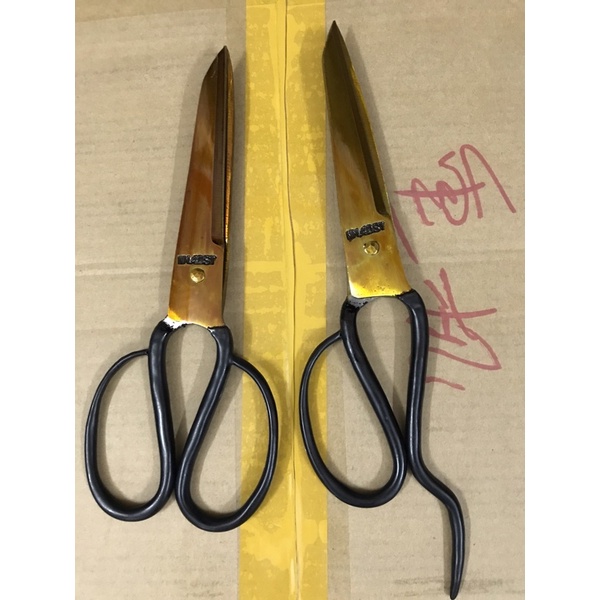 Kéo Sinh Từ vàng + đen