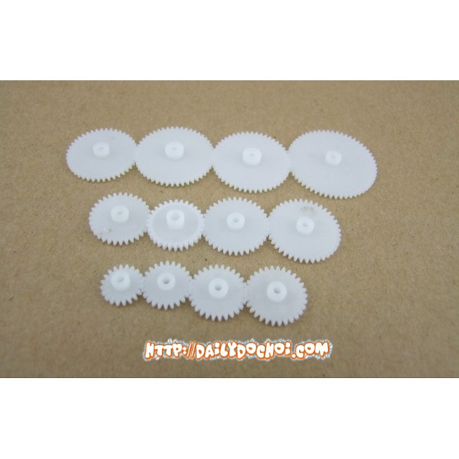 Bánh răng nhựa 12 loại dùng để chế ô tô điều khiển