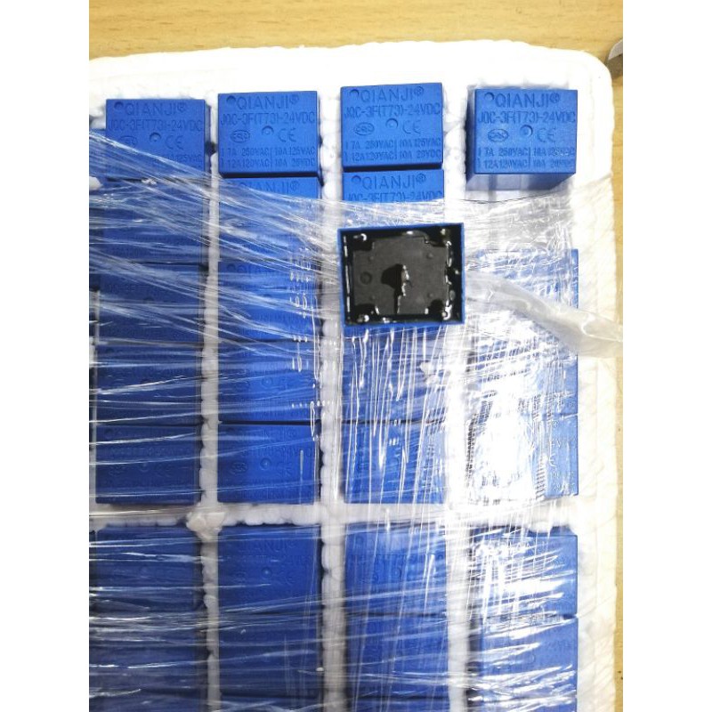 Rơ le Rơle Relay 24V 5 chân JQC-3F(T73)-24VDC