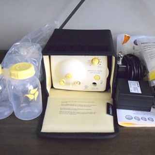 Máy hút sữa Medela rút gọn