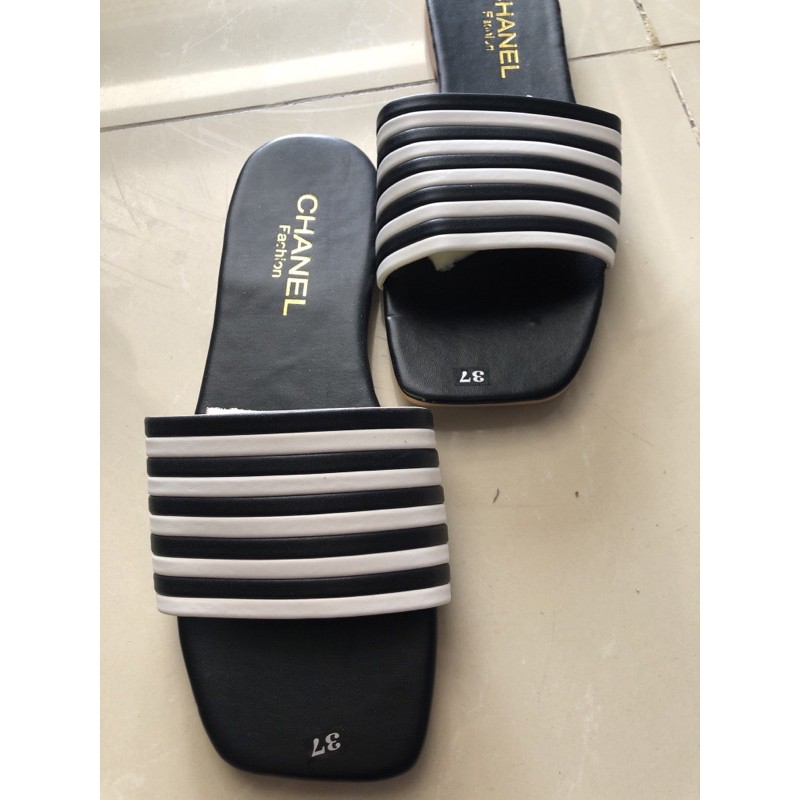 DÉP THỜI TRANG QUAI NGAN SỌC TRẮNG ĐEN