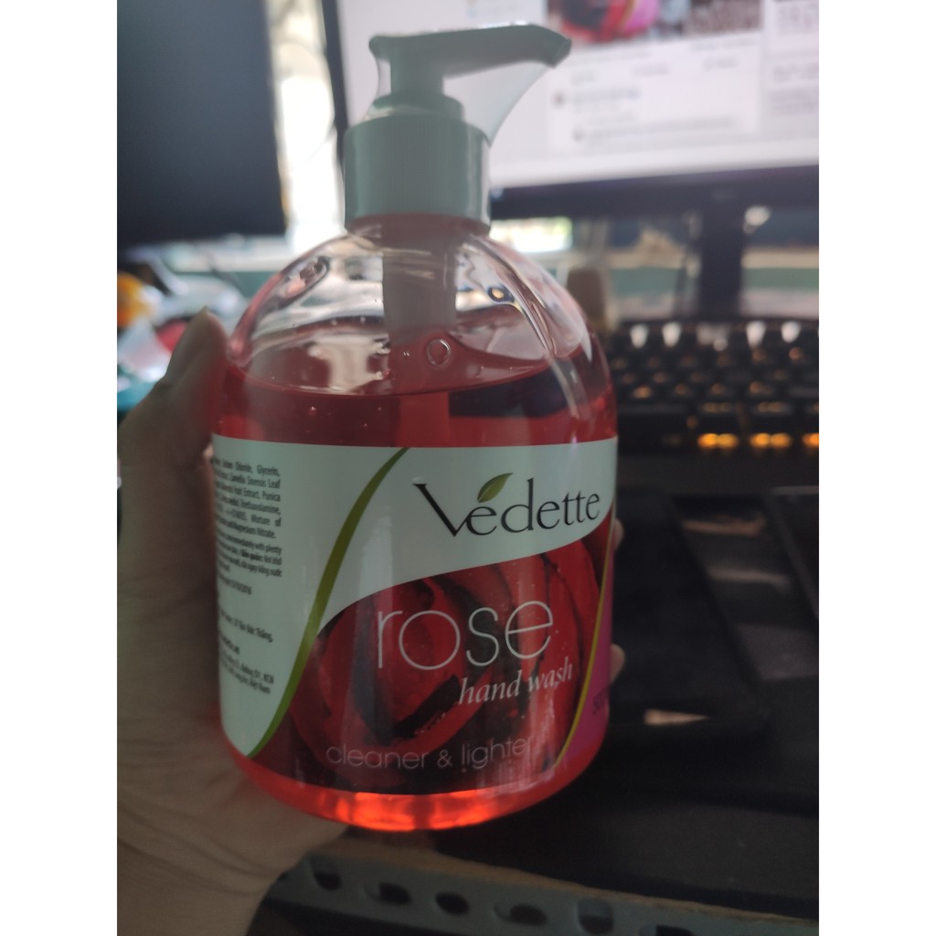 Nước rửa tay Vedette hoa hồng loại 500ml | BigBuy360 - bigbuy360.vn