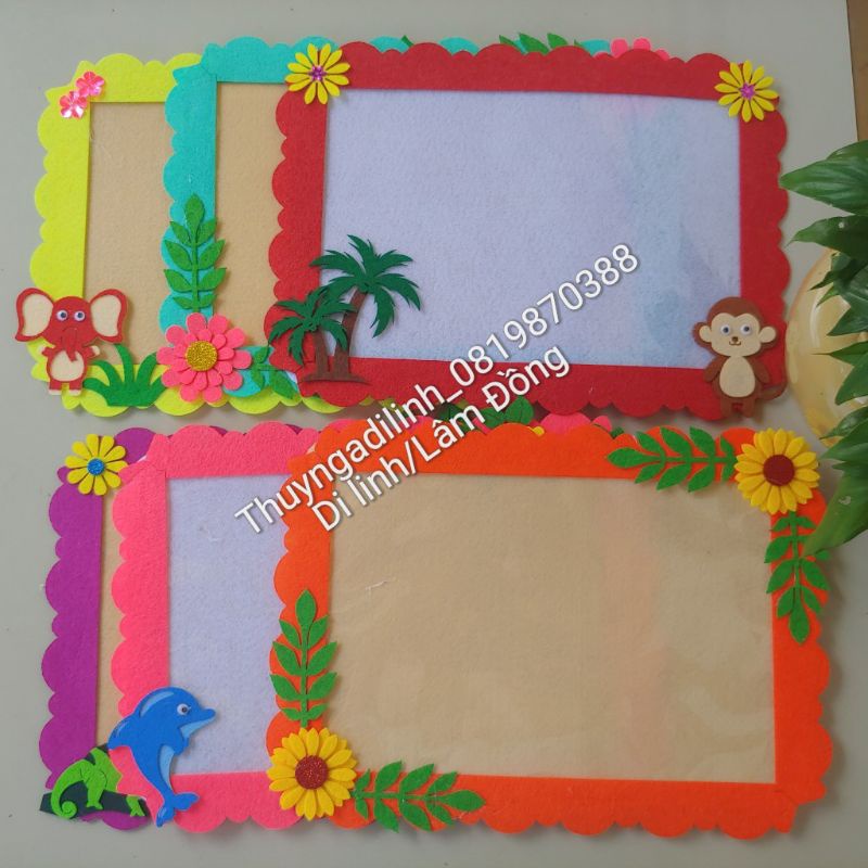 1 khung a4 để sản phẩm của trẻ hoặc để ở bản tin mầm non