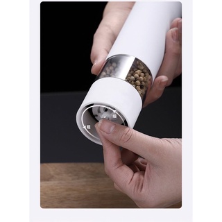 Máy xay tiêu tự động