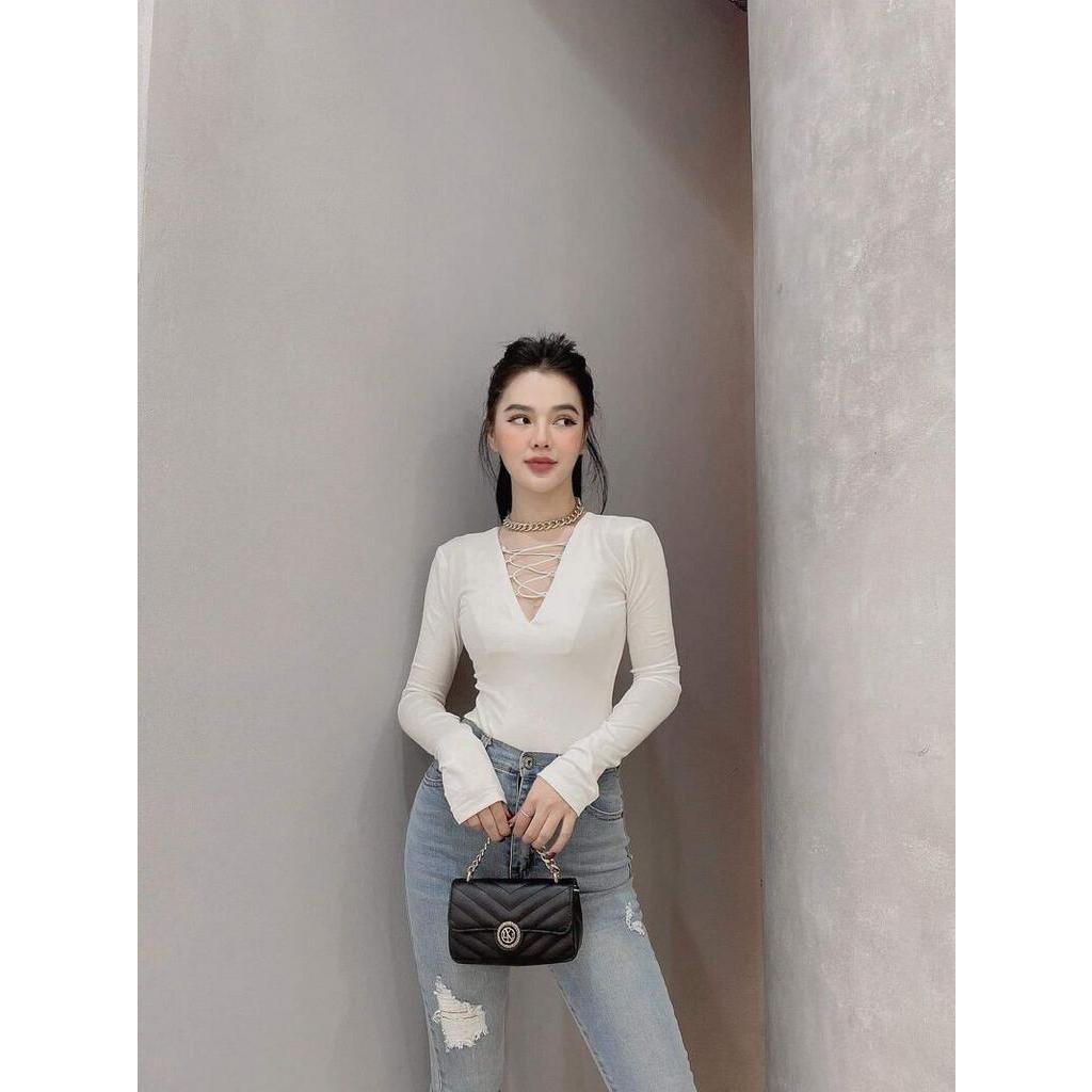 Áo thun nữ dài tay ôm body đan dây ngực gợi cảm