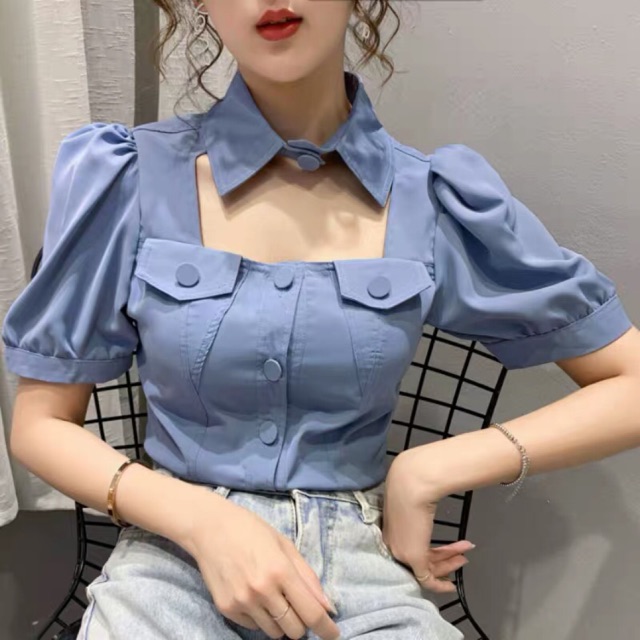 (ORDER) Áo sơ mi croptop cổ cut-out viền cúc to