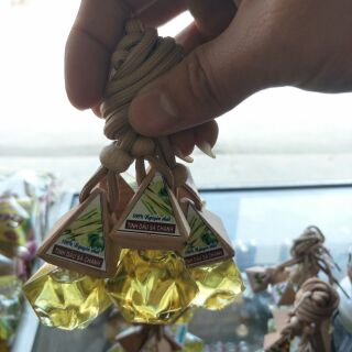 Tinh dầu treo xe sả chanh