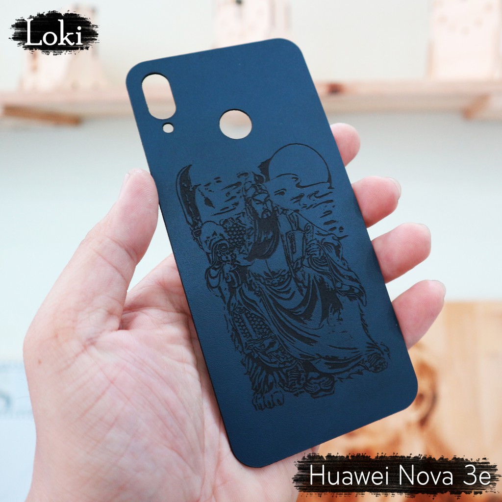 Dán da Huawei Nova 3e theo yêu cầu