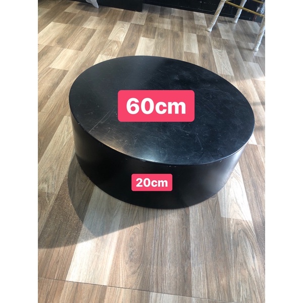 BỤC đứng thử đồ (cao 20cm, đ. kính 60cm)
