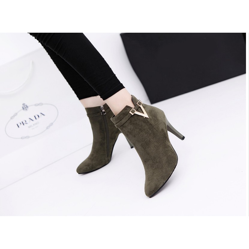 T37 Boot cao gót,gót nhọn kiểu dáng thời trang trẻ trung